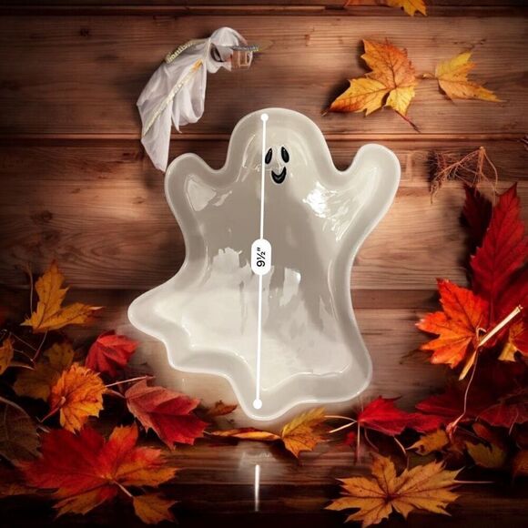 Celebrate It Halloween 10" Ghost Shaped Platter, Dining/Party Decor - Picture 4 of 5